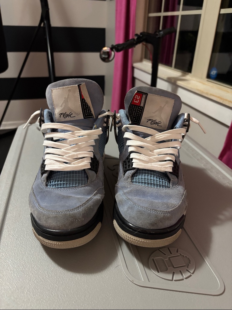 Jordan Mens Unc Jordan 4